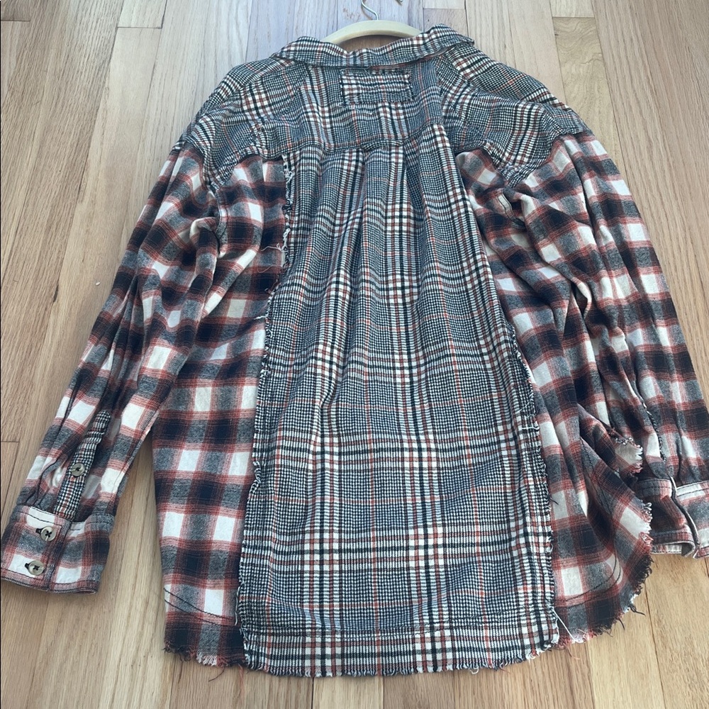 We The Free Checkered Button-Up Shirt - Red and Black size S - Picture 5 of 7
